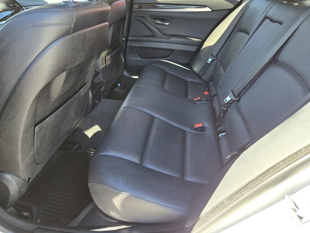 2015 BMW 5 Series 528i - 22926457 - 8