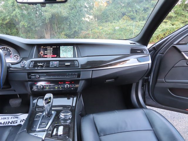 2015 BMW 5 Series 528i - 23095540 - 35