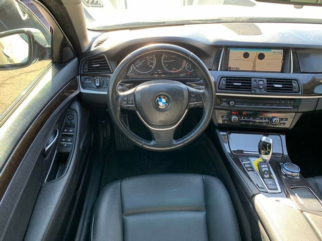 2015 BMW 5 Series 528i photo 39