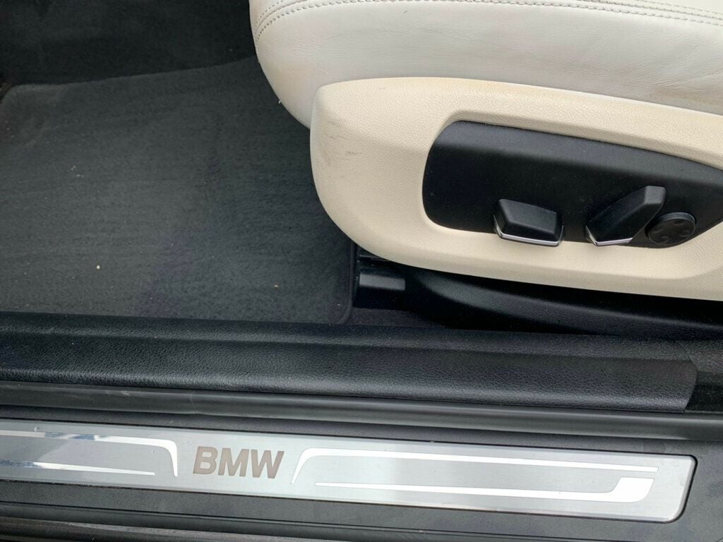 2015 BMW 5 Series 528i - 22929590 - 18