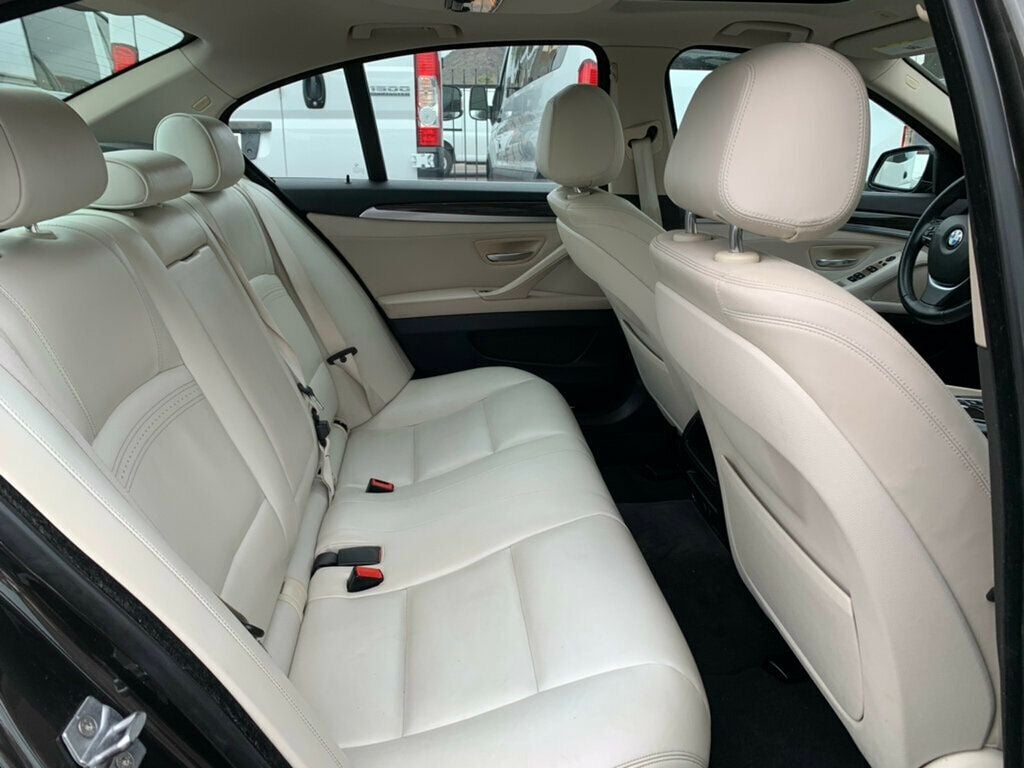 2015 BMW 5 Series 528i - 22929590 - 26