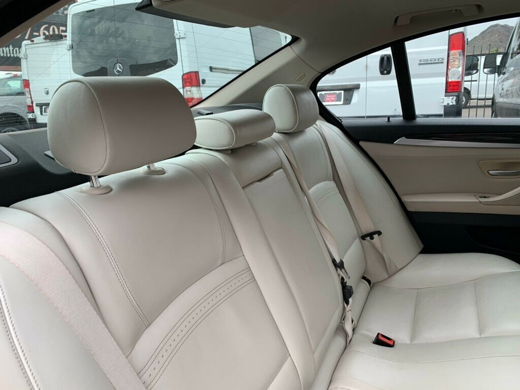2015 BMW 5 Series 528i - 22929590 - 27