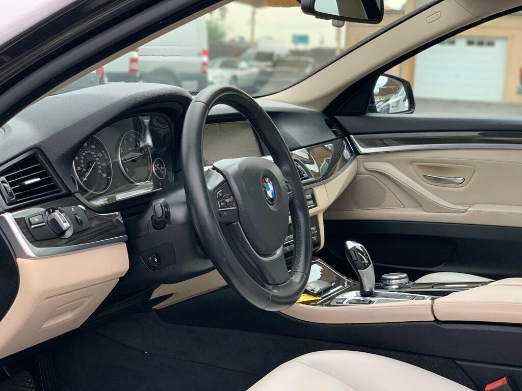 2015 BMW 5 Series 528i - 22929590 - 2