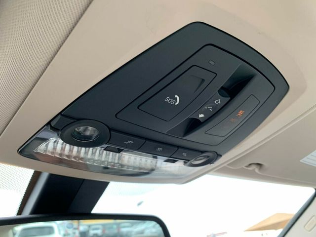2015 BMW 5 Series 528i - 22929590 - 46