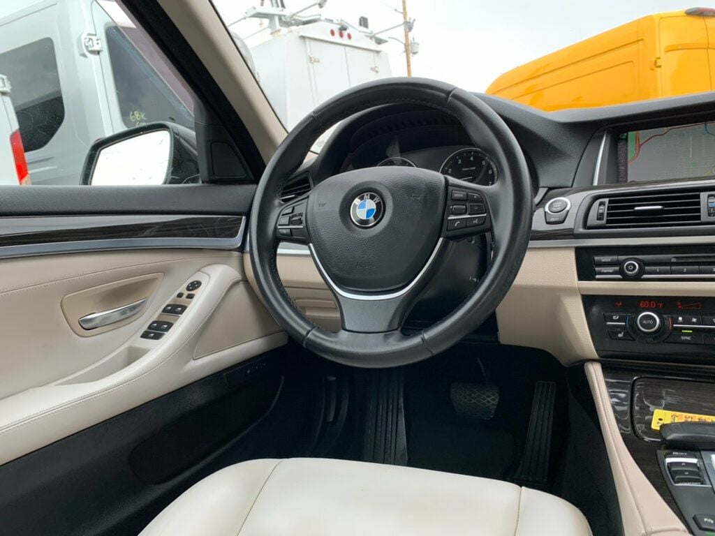 2015 BMW 5 Series 528i - 22929590 - 48