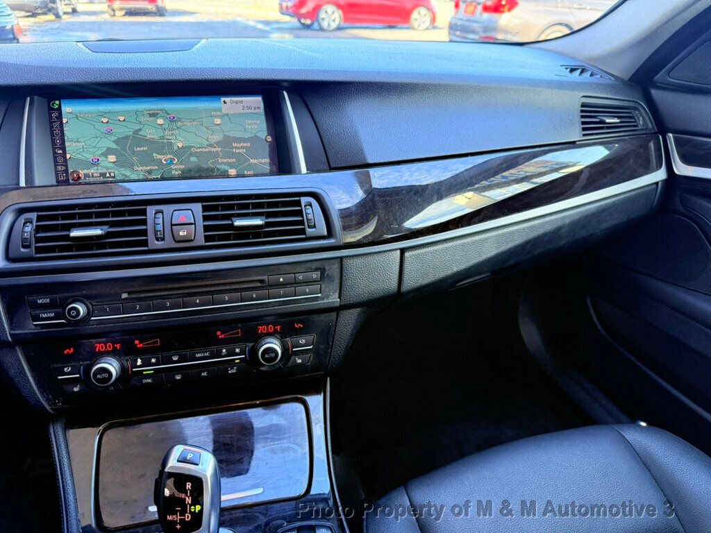 2015 BMW 5 Series 528i - 22984042 - 9