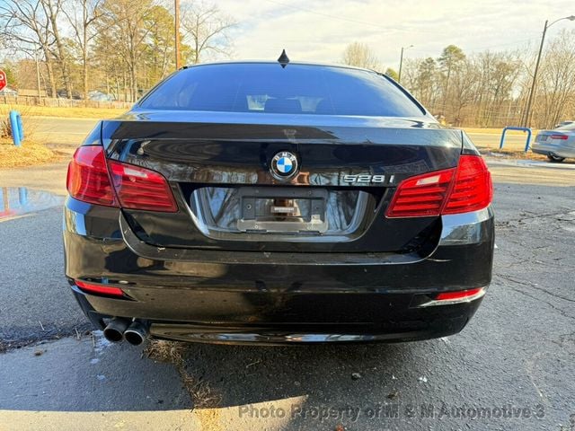 2015 BMW 5 Series 528i