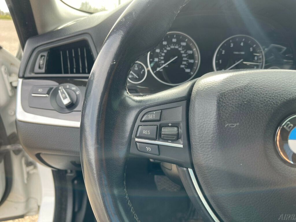 2015 BMW 5 Series 528i - 22653300 - 11