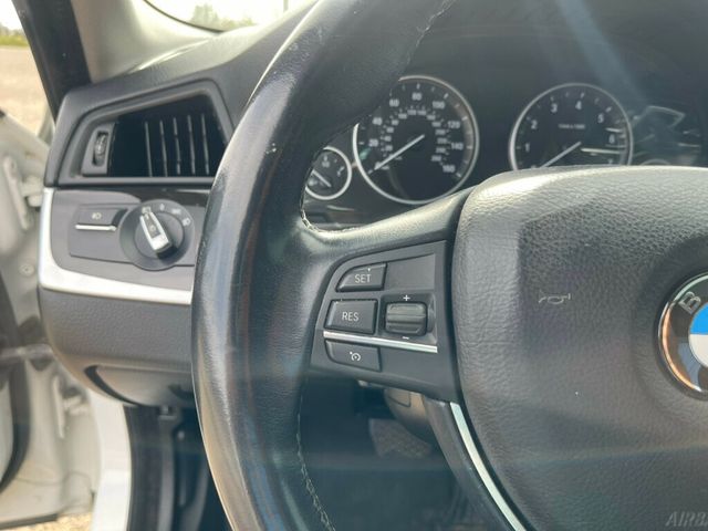 2015 BMW 5 Series 528i - 22653300 - 11