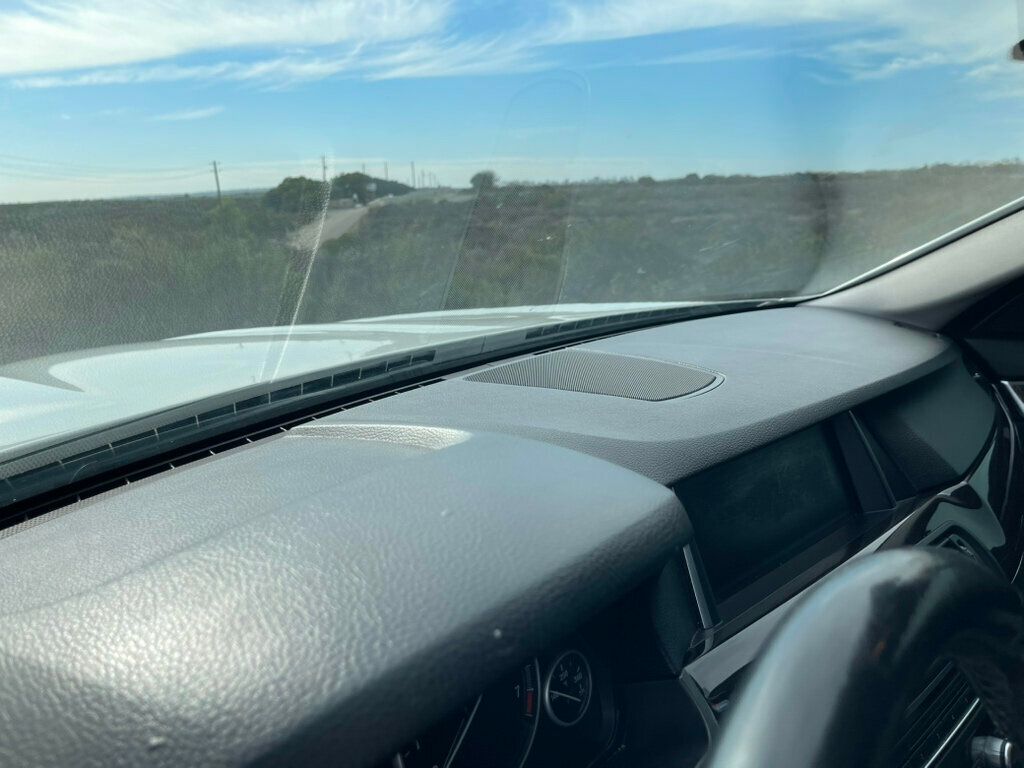 2015 BMW 5 Series 528i - 22653300 - 15