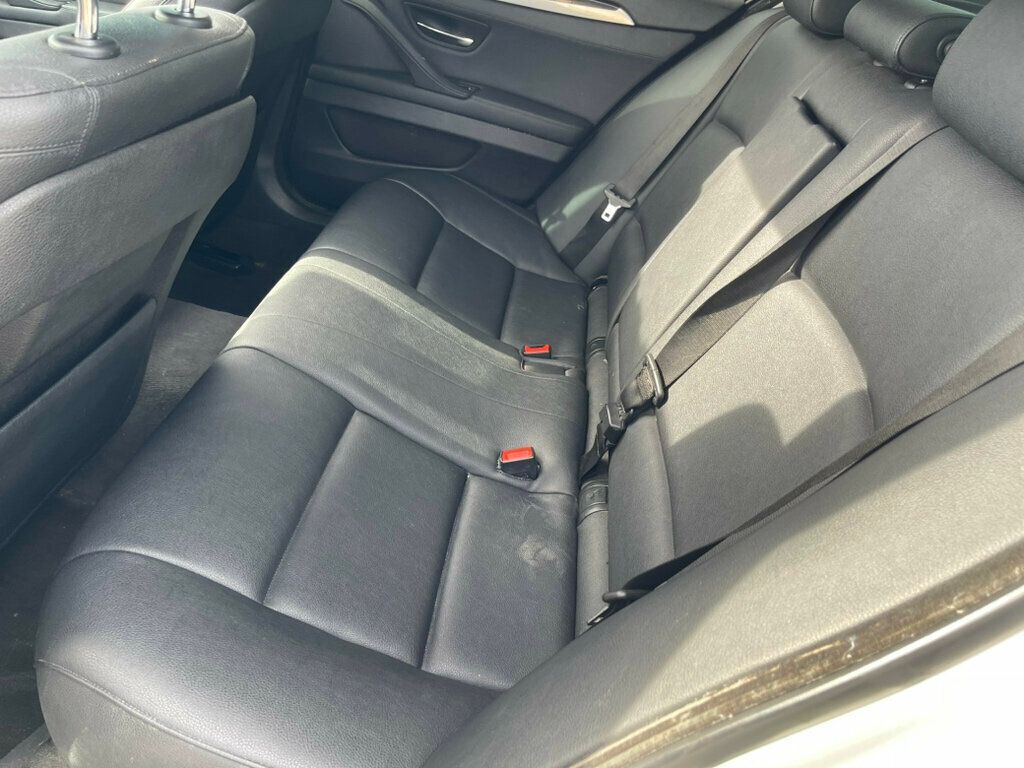 2015 BMW 5 Series 528i - 22653300 - 18