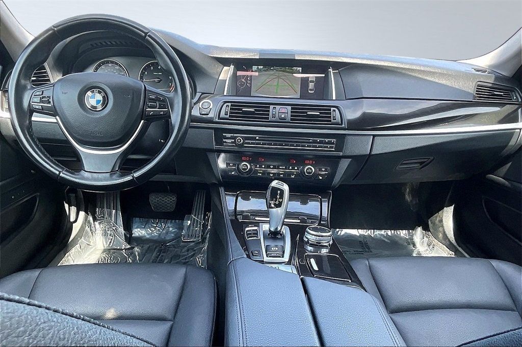 2015 Bmw 528i Sedan photo 19