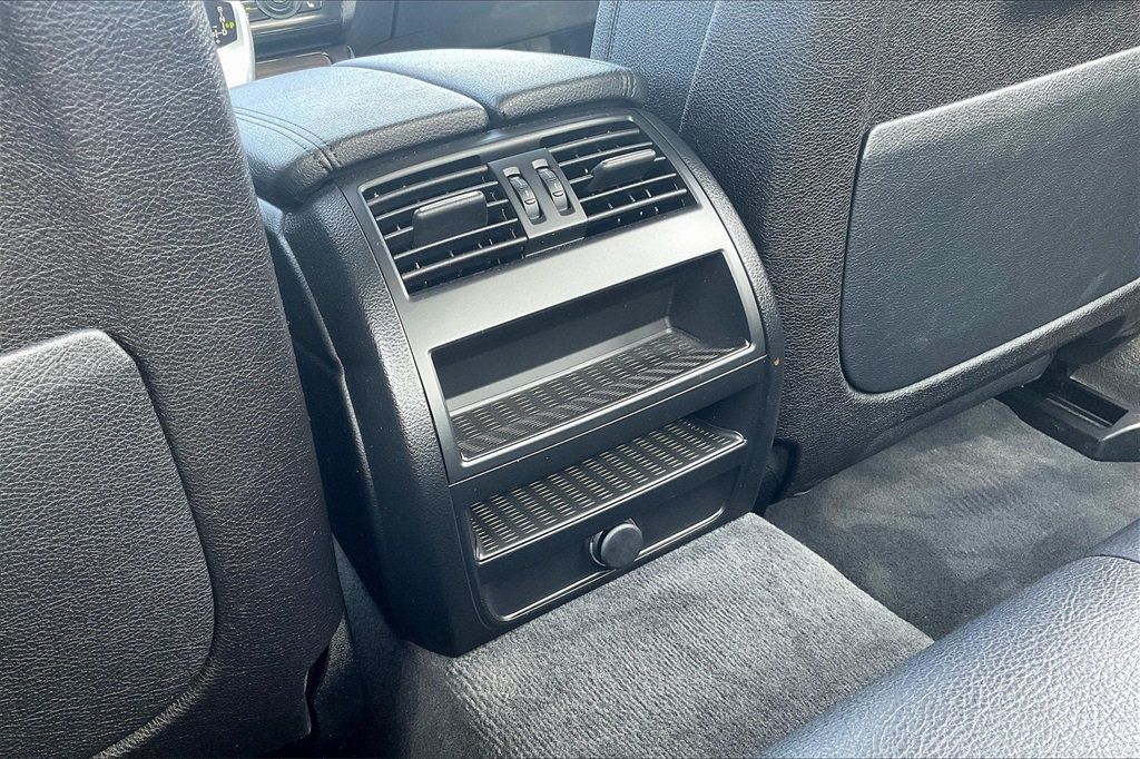 2015 Bmw 528i Sedan photo 29