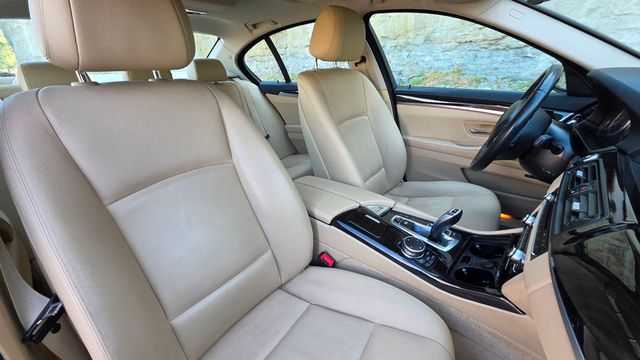 2015 BMW 5 Series 528i - 23009256 - 24