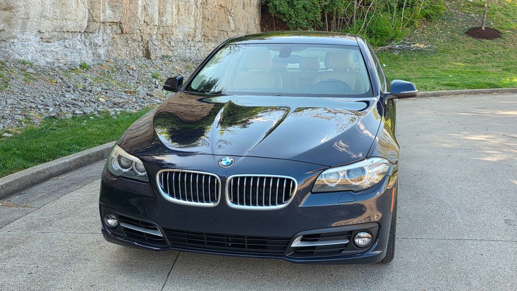 2015 BMW 5 Series 528i - 23009256 - 3