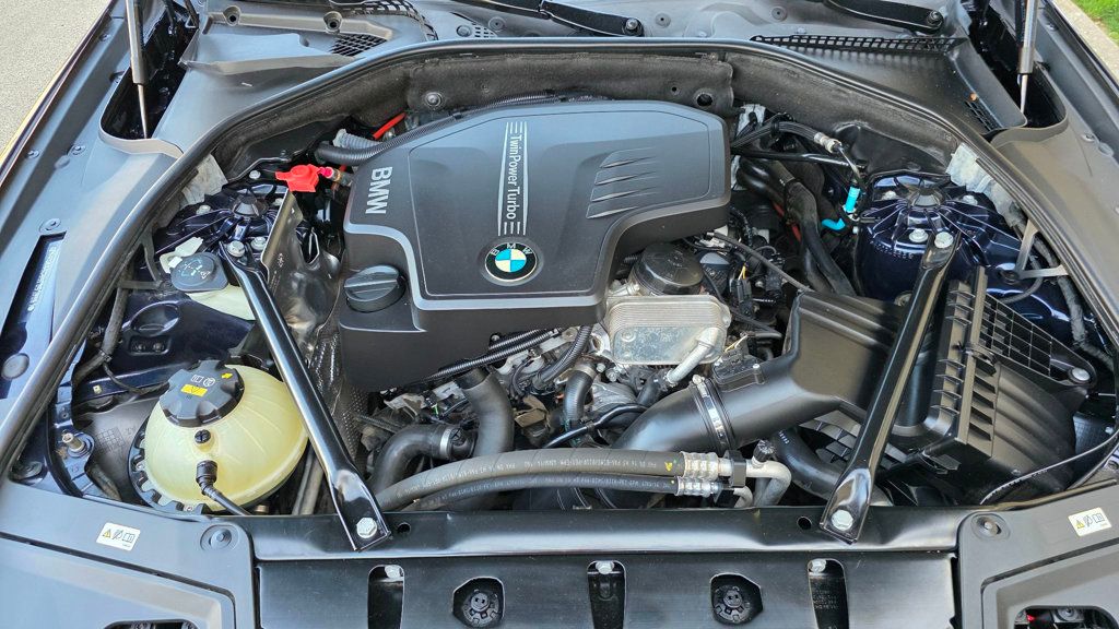 2015 BMW 5 Series 528i - 23009256 - 39