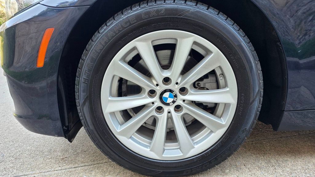 2015 BMW 5 Series 528i - 23009256 - 42