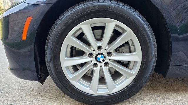 2015 BMW 5 Series 528i - 23009256 - 42