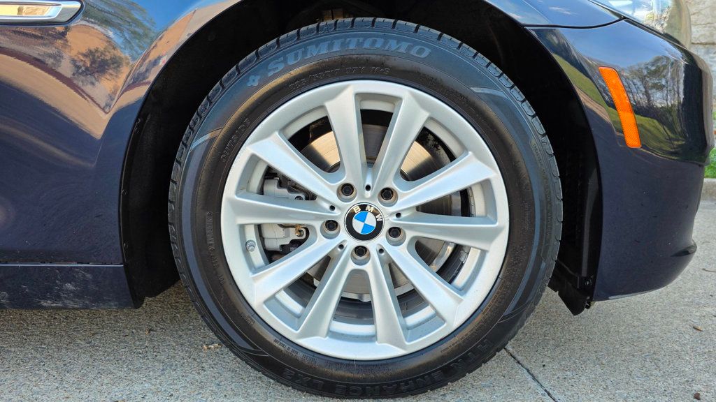 2015 BMW 5 Series 528i - 23009256 - 45