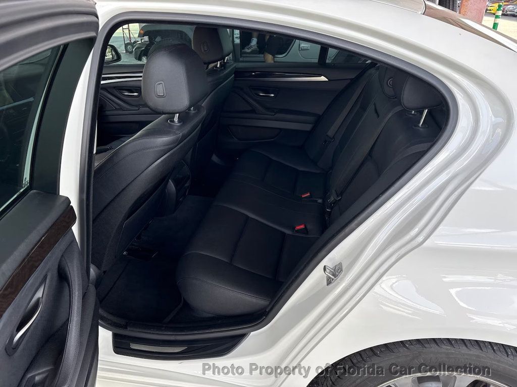 2015 BMW 5 Series 528i Sport Line RWD Sedan - 23019158 - 9