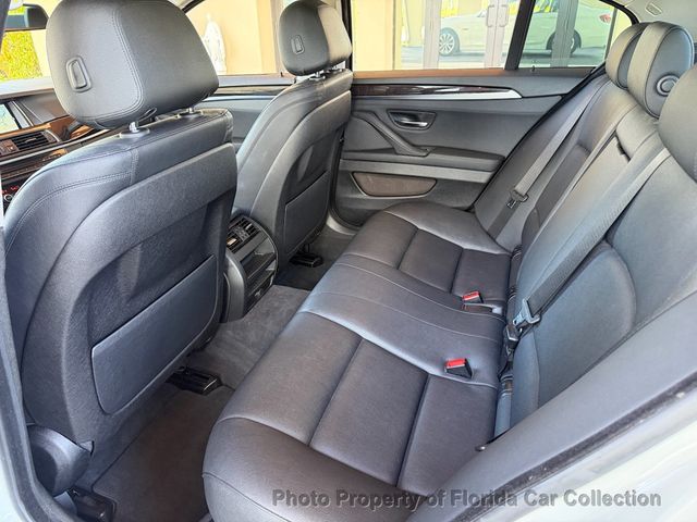2015 BMW 5 Series 528i Sport Line RWD Sedan - 23019158 - 36