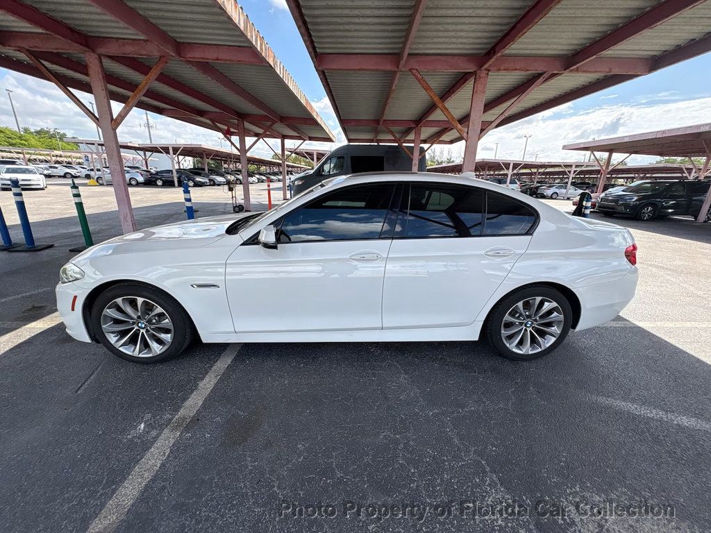 2015 BMW 5 Series 528i Sport Line RWD Sedan - 23019158 - 4