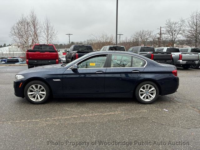 2015 BMW 5 Series 528i xDrive - 23009818 - 4