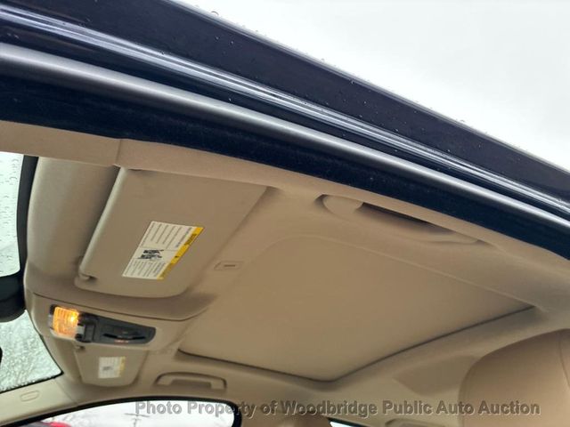 2015 BMW 5 Series 528i xDrive - 23009818 - 6