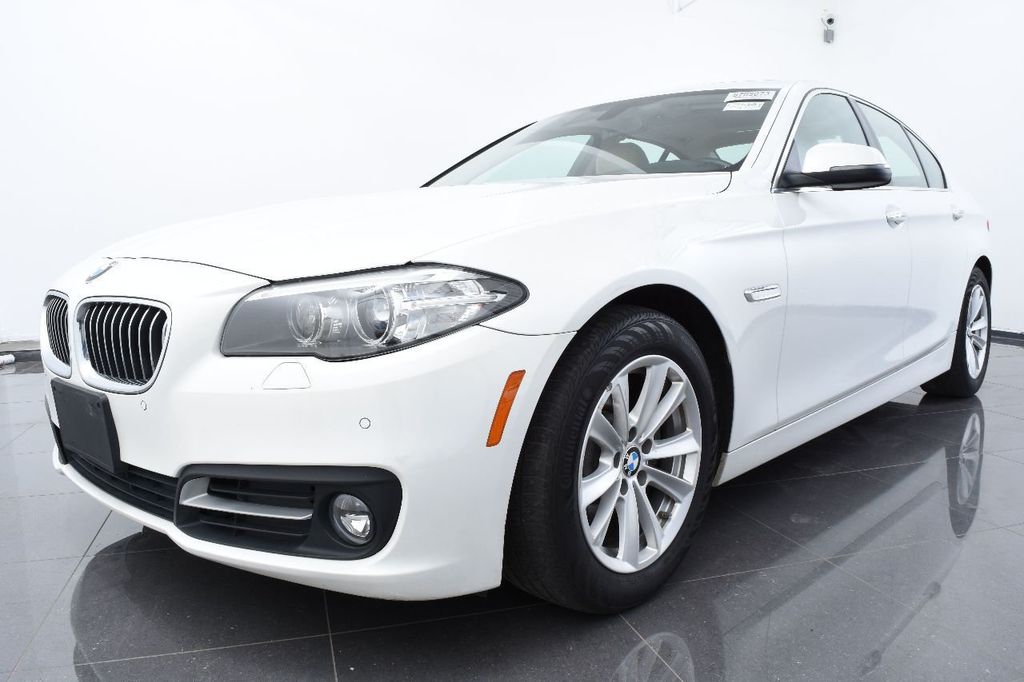 15 Used Bmw 5 Series 528i Xdrive At Dip S Luxury Motors Serving Elizabeth Nj Iid