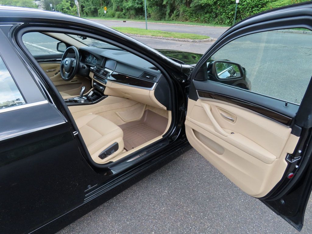 2015 Bmw 528i xDrive Sedan photo 23