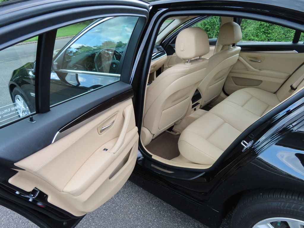2015 Bmw 528i xDrive Sedan photo 29