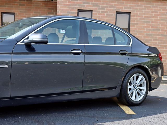 2015 BMW 5 Series 528i xDrive - 22449677 - 1