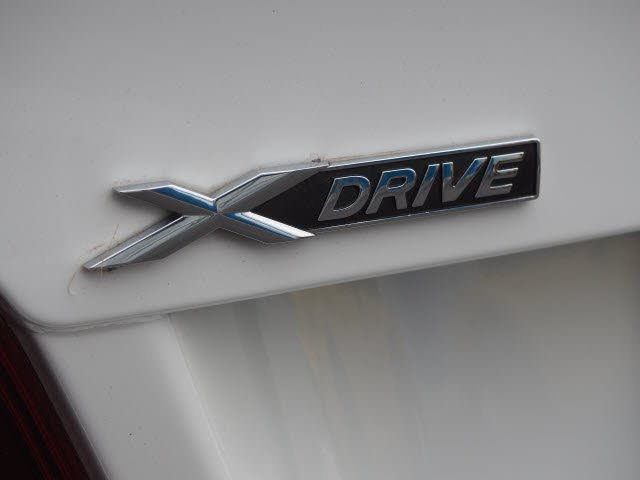 2015 BMW 5 Series 528i xDrive - 18339878 - 23
