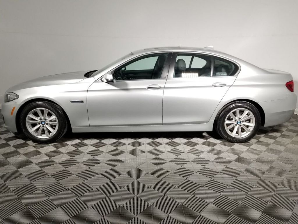 2015 BMW 5 Series 528i xDrive - 18801664 - 3