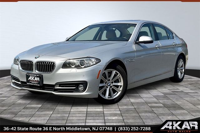 2015 BMW 5 Series 528i xDrive - 22901486 - 0