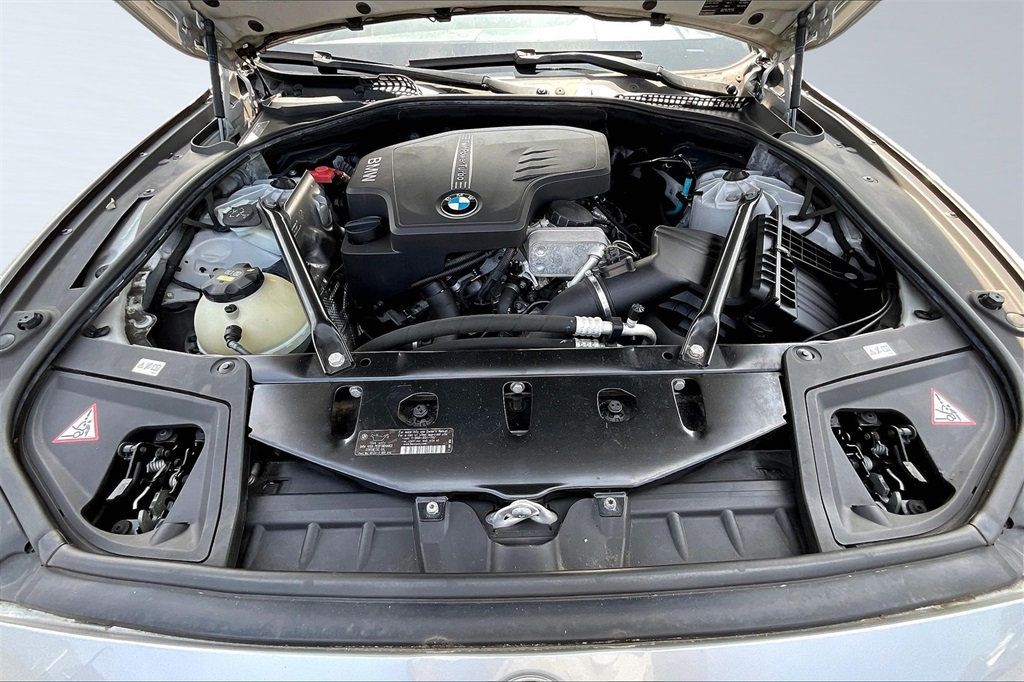 2015 Bmw 528i xDrive Sedan photo 35