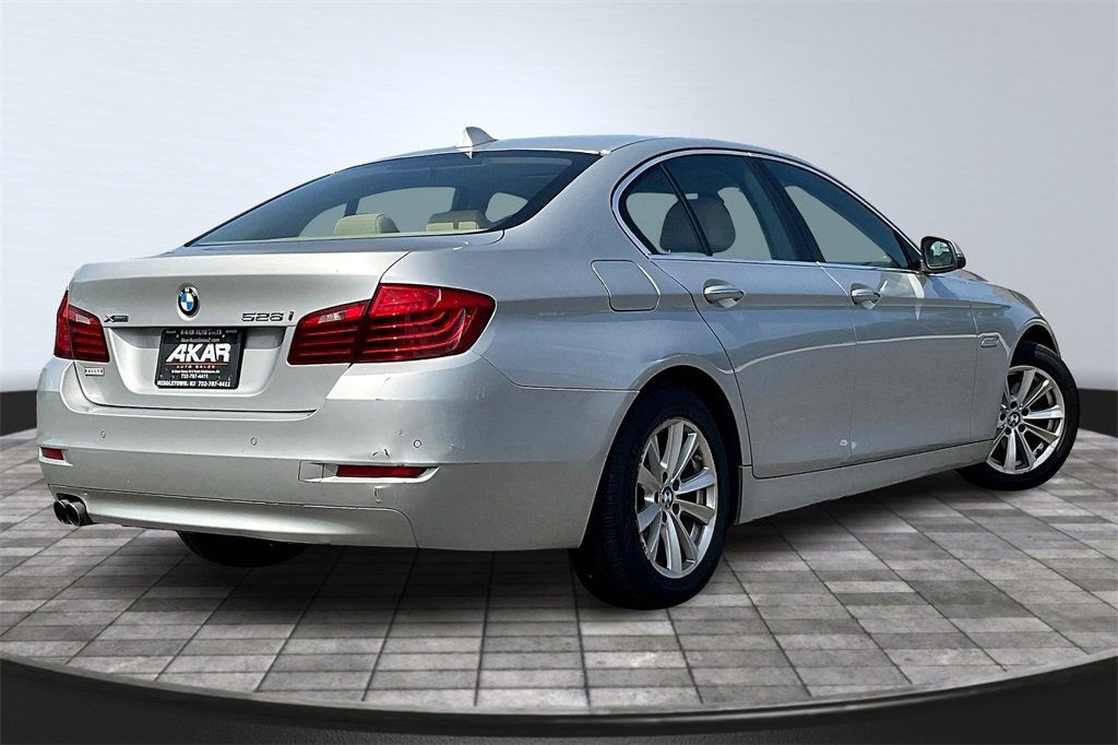 2015 Bmw 528i xDrive Sedan photo 5