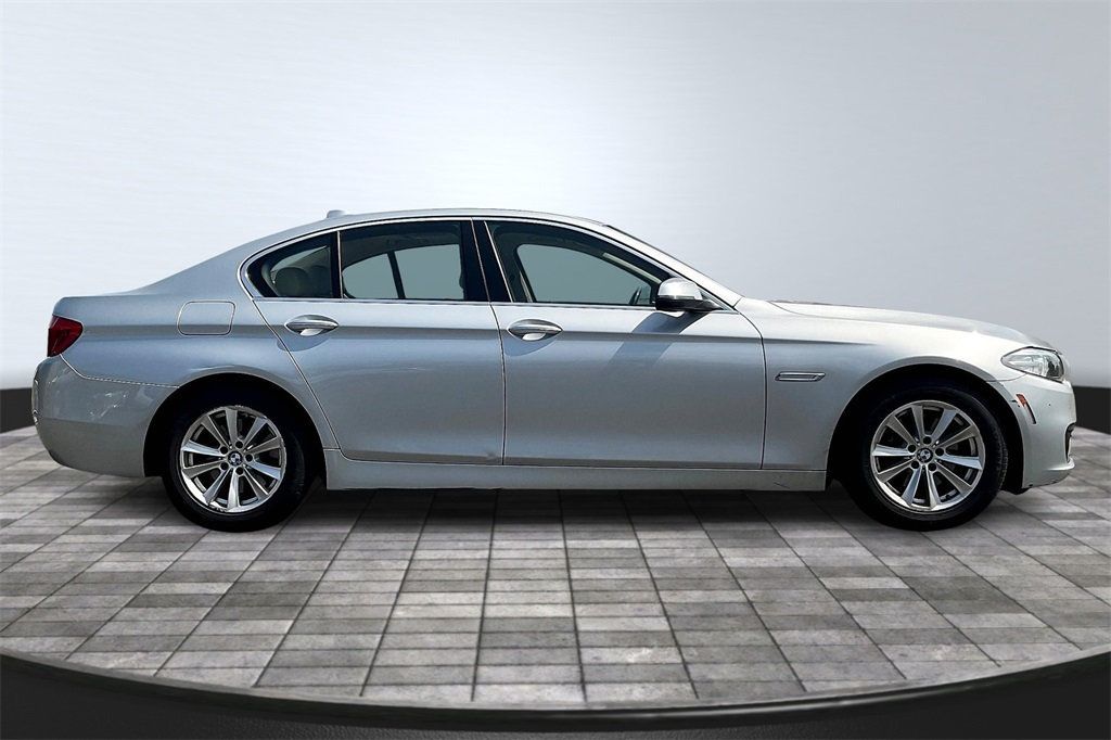 2015 Bmw 528i xDrive Sedan photo 8