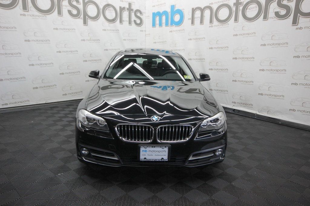 2015 BMW 5 Series 528i xDrive - 21939141 - 8