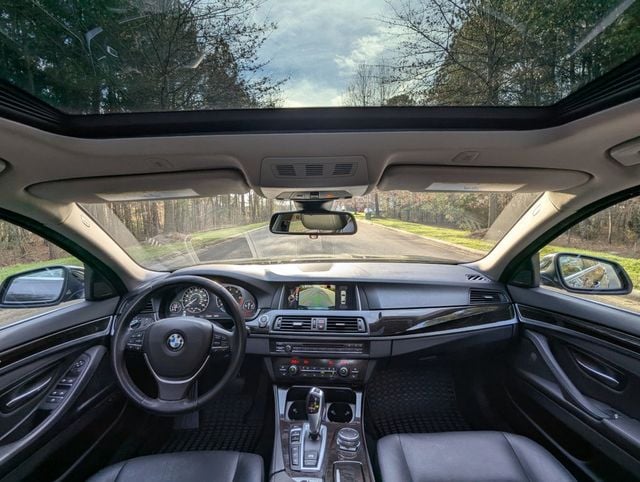 2015 BMW 5 Series 535d xDrive - 22997442 - 17