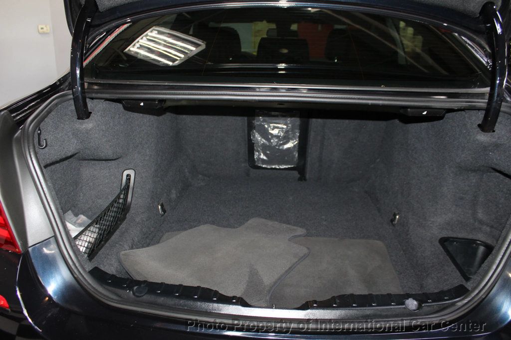 2015 BMW 5 Series 535i - 22946354 - 27