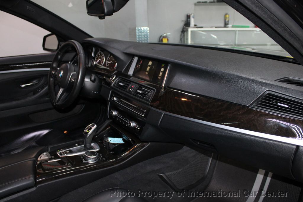2015 BMW 5 Series 535i - 22946354 - 35
