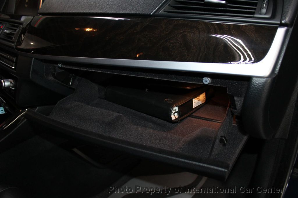 2015 BMW 5 Series 535i - 22946354 - 36