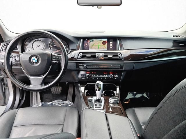 2015 BMW 5 Series 535i - 22984830 - 13