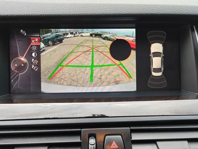 2015 BMW 5 Series 535i - 22984830 - 16