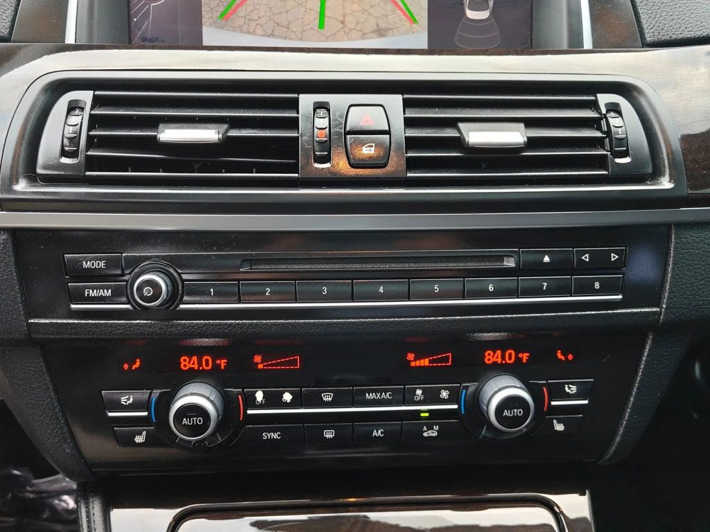 2015 BMW 5 Series 535i - 22984830 - 17