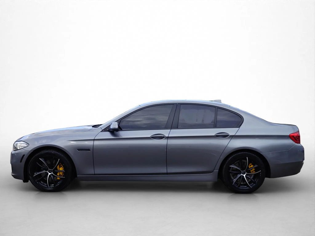 2015 BMW 5 Series 535i - 22984830 - 1