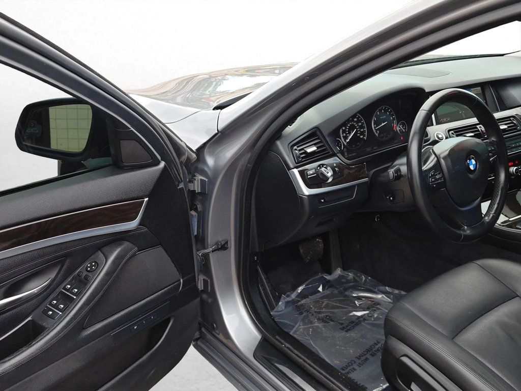 2015 BMW 5 Series 535i - 22984830 - 20