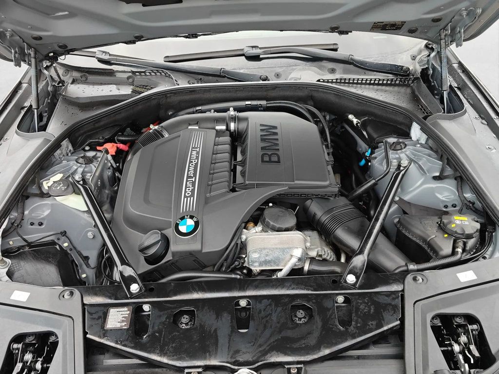 2015 BMW 5 Series 535i - 22984830 - 24