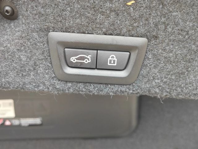 2015 BMW 5 Series 535i - 22984830 - 27